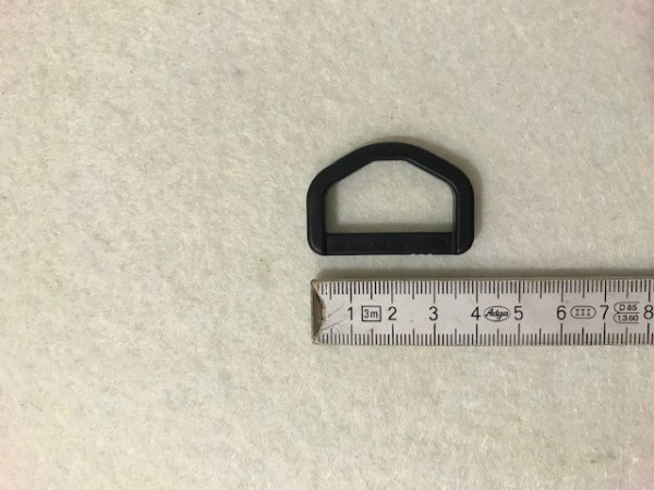 Ring Halbrund Kunststoff Schwarz 30mm